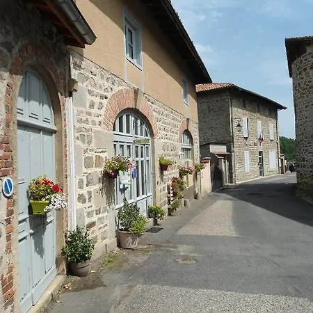 Chez Helene Et Patrick Saget Bed & Breakfast *